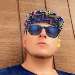 Meet your Posher, Gino